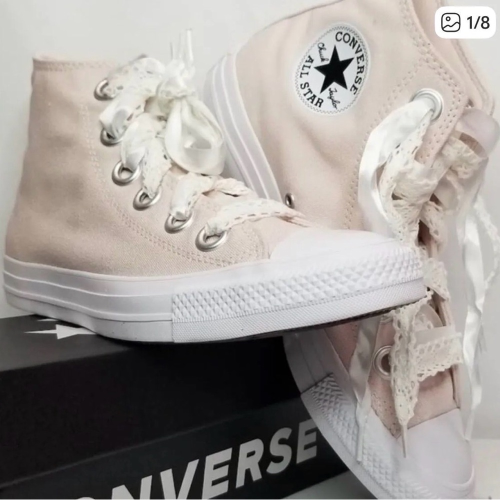 Converse High-Tops in Soft Pink